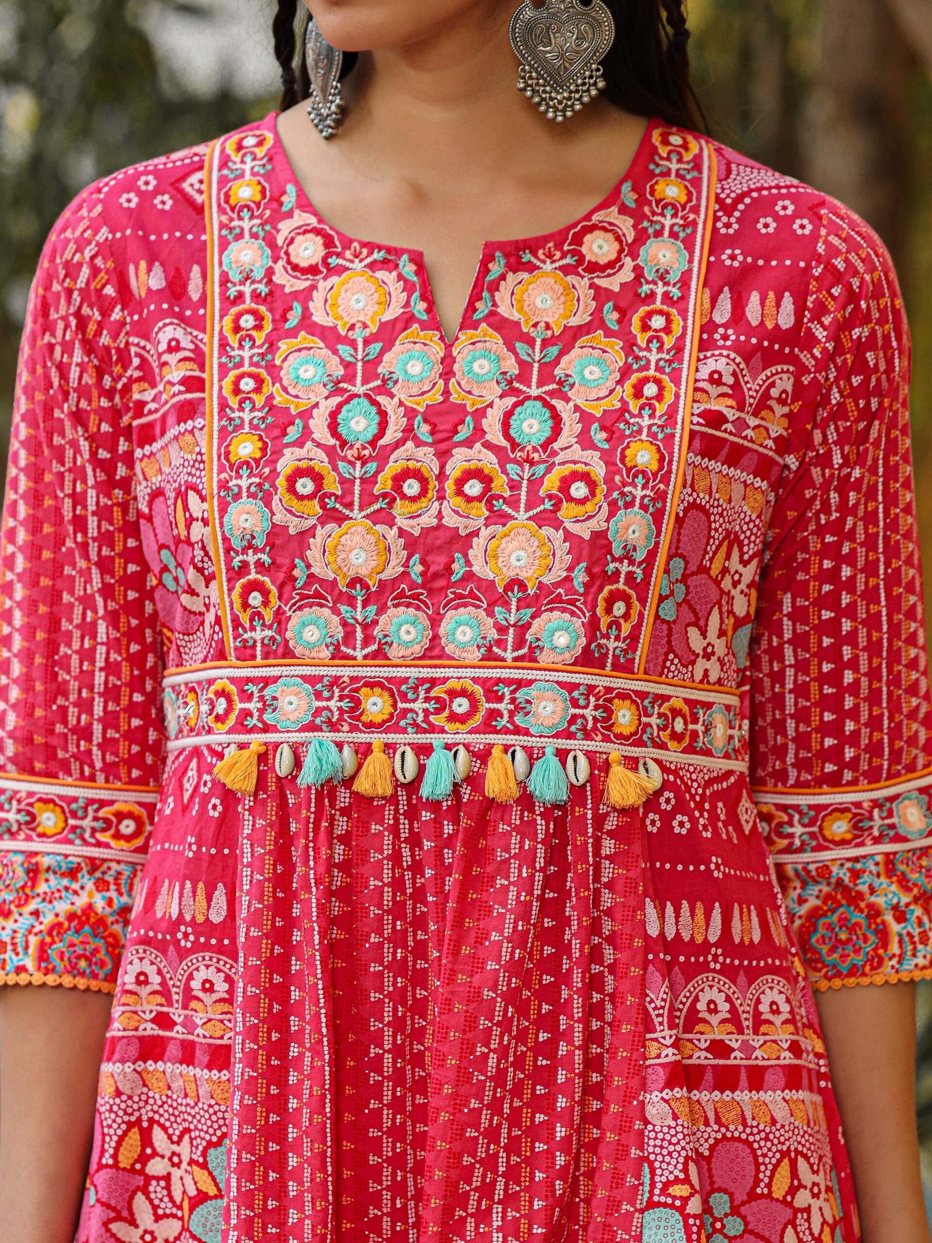 The Sujani Pink Floral Printed Pure Cotton Tunic With Thread Work - Image 5