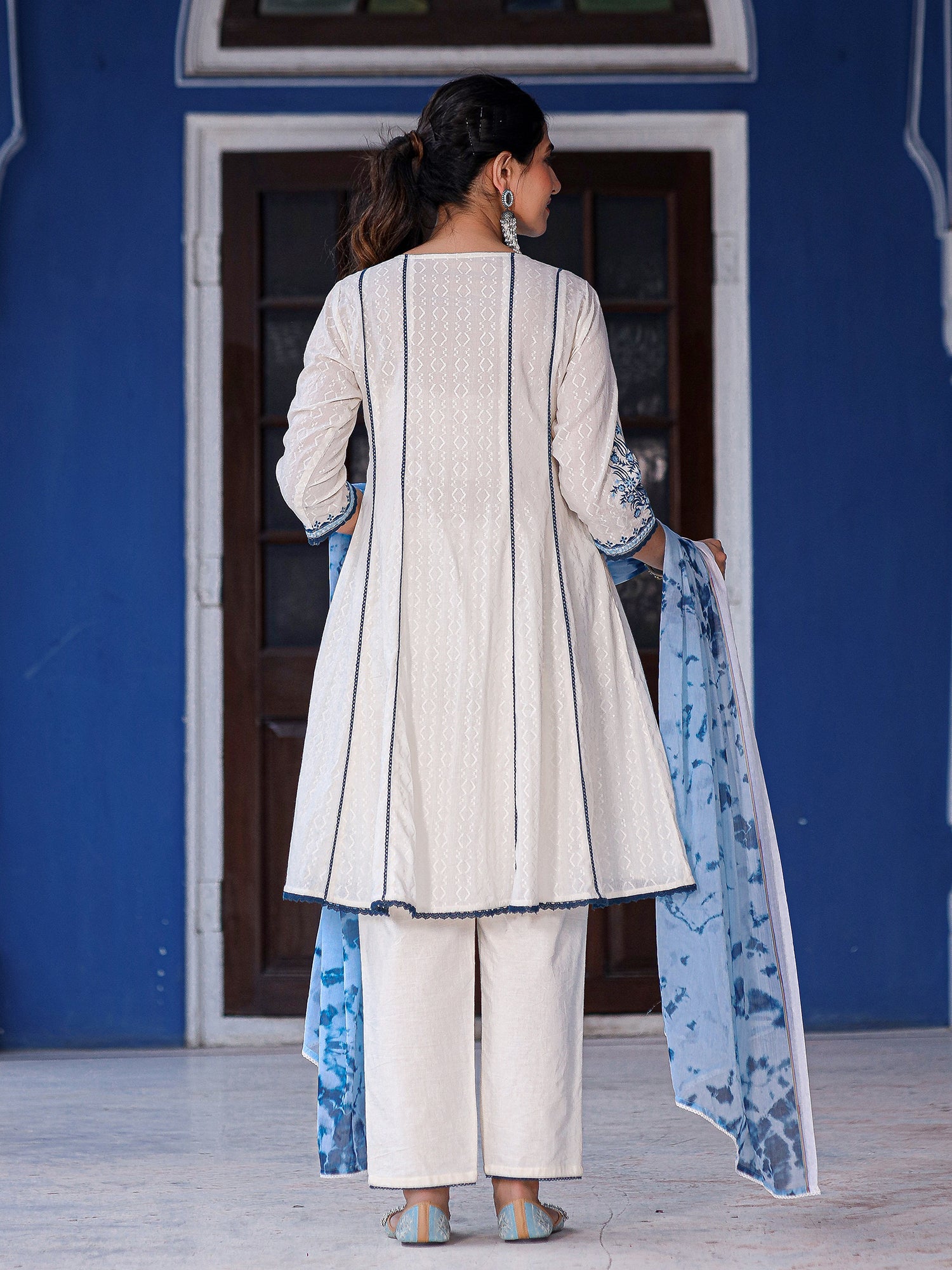 White & Blue Cotton Dobby Thread Embroidered Kurta With Pants Set With Chiffon Dupatta - Image 2