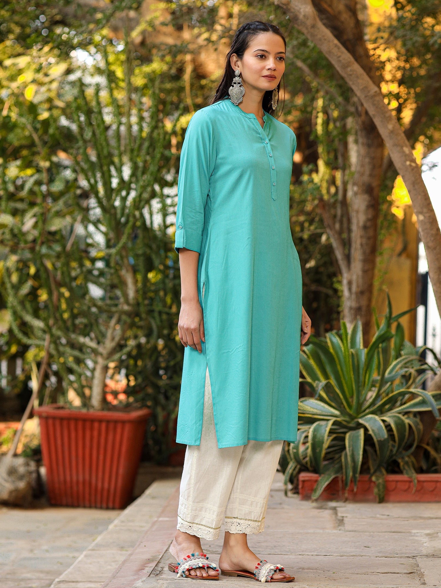 The Mishri Solid Teal Modal Rayon Kurta - Image 4
