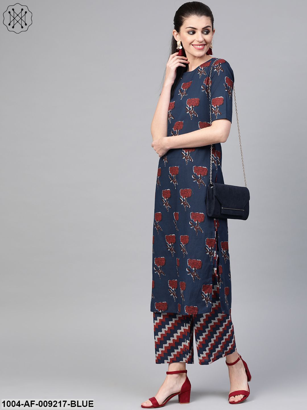 Women Blue & Red Straight Floral Printed Kurta And Palazzos Set - Image 2