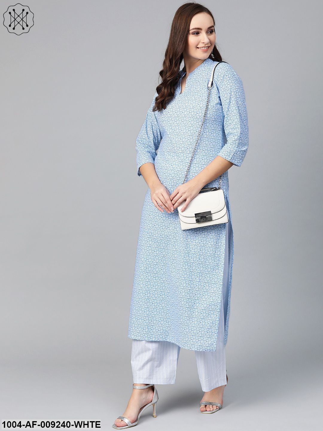 Women Blue & White Straight Floral Printed Kurta And Palazzos Set - Image 2