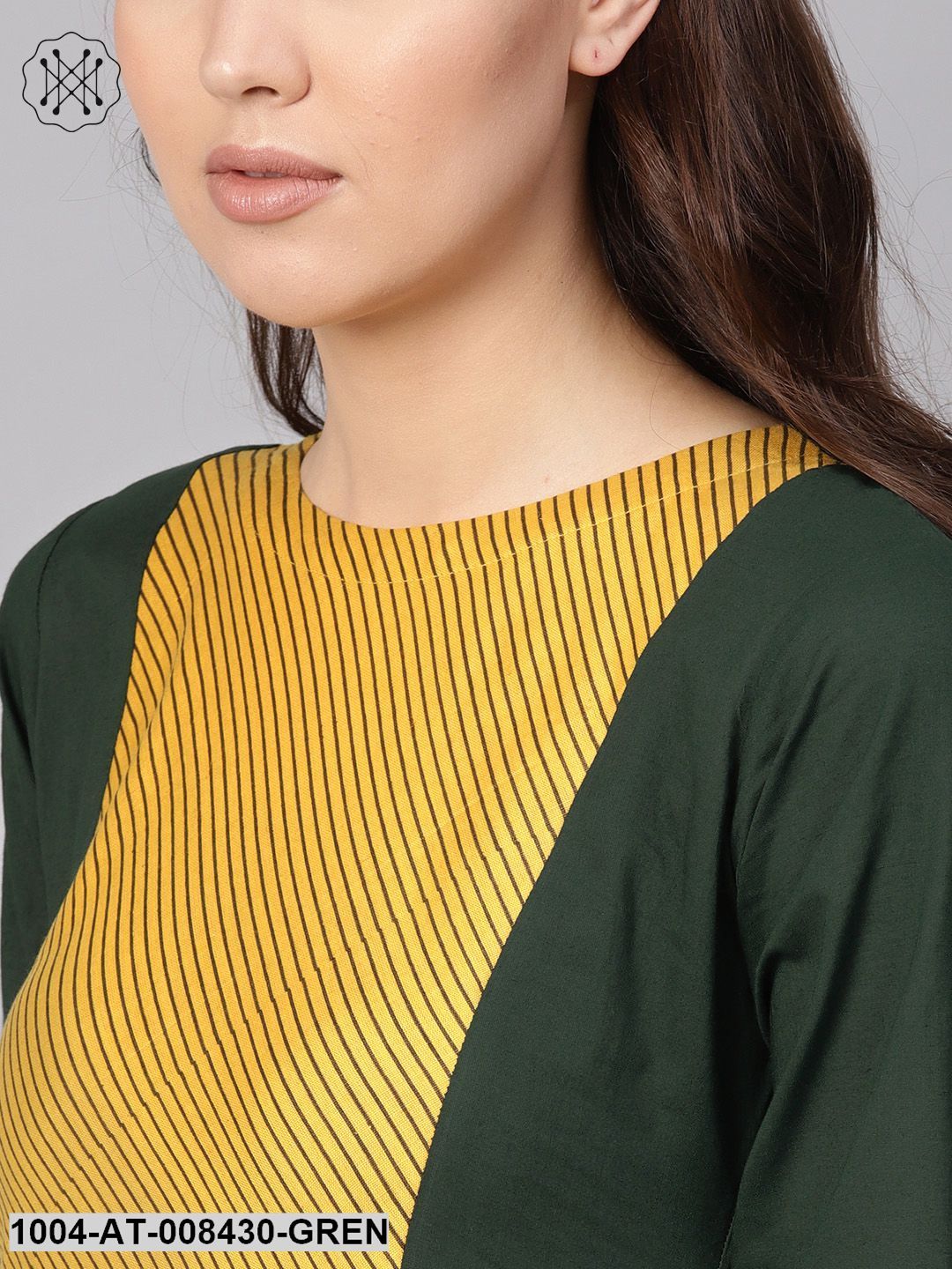 Solid Bottle Green Round Neck Straight Kurta With Printed Yoke - Image 5
